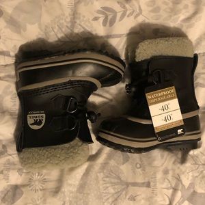 SORELS Children’s toot pac waterproof boot